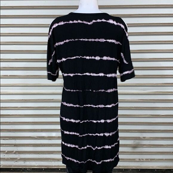 🛍️Sunday black dress with the dye stripes - Picture 8 of 8